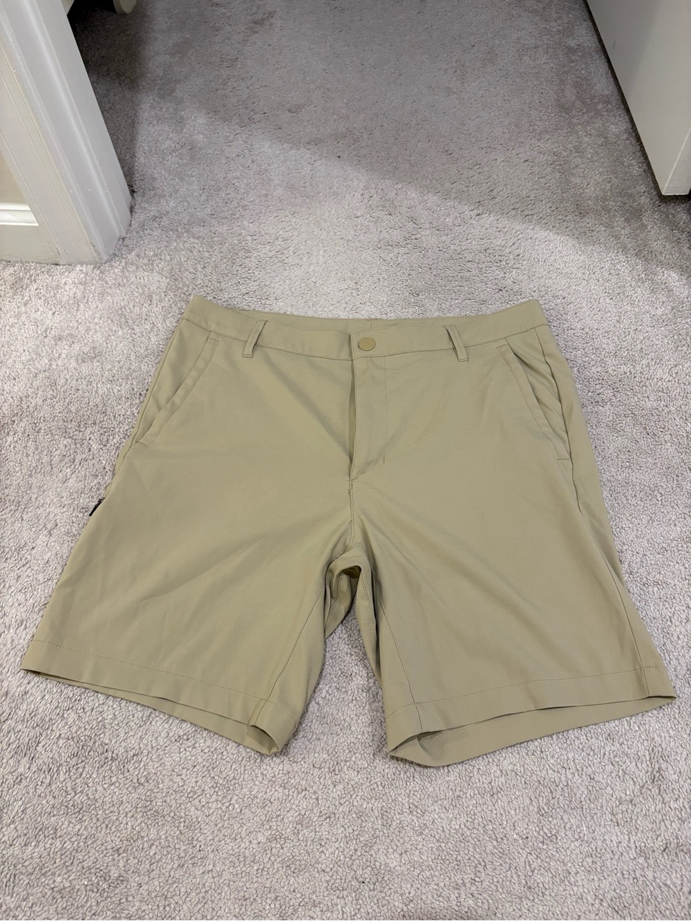 all in motion Men's Flat-Front Golf Stretch Shorts - Khaki/Tan